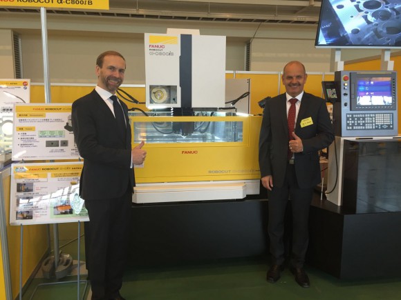 FANUC ROBOCUT α-C800iB